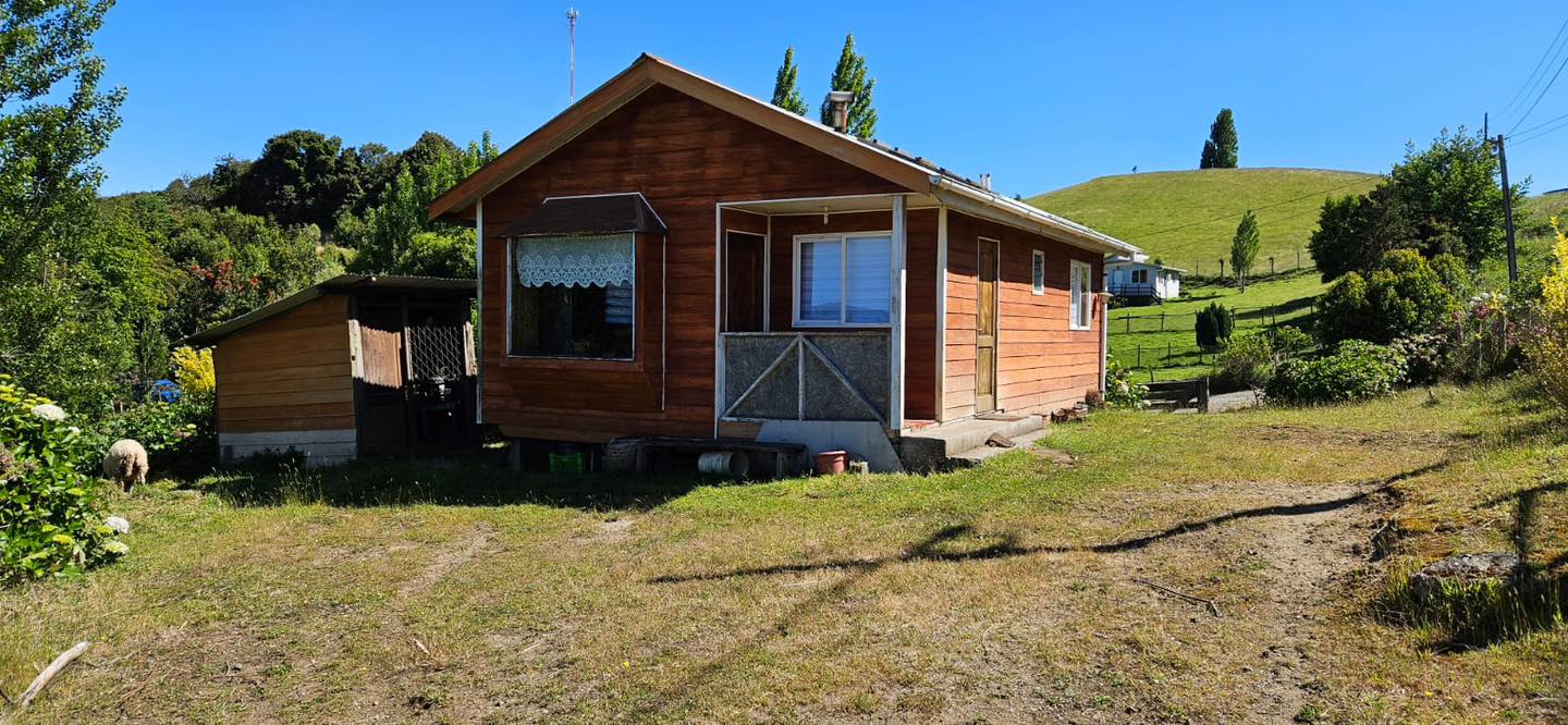 Se arrienda cabaña de dos dormitorios en Putemún (Arrendada)